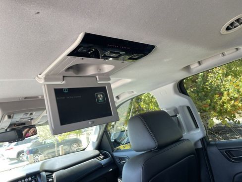 Used 2016 Chevrolet Tahoe LTZ image 23