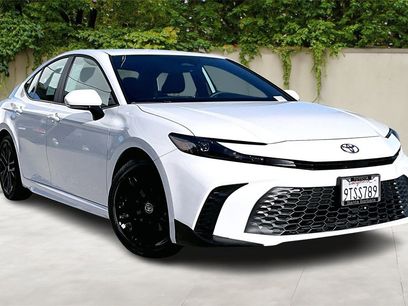 Used 2025 Toyota Camry SE