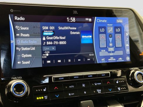 Used 2022 Toyota Highlander Platinum FWD image 9