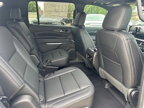 New 2026 Chevrolet Traverse LT w/ Sun and Wheel Package image 13