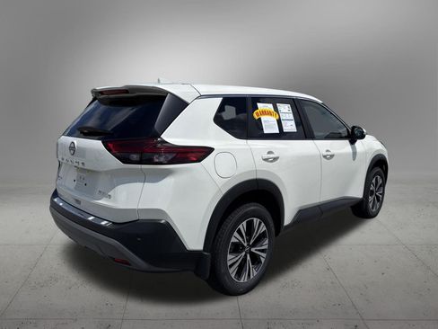 Used 2023 Nissan Rogue SV AWD/4WD image 4
