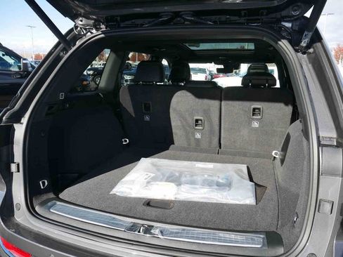 New 2025 Jeep Grand Cherokee Overland w/ Adv Protech Group III image 7