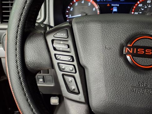 Used 2024 Nissan Titan PRO-4X w/ Pro-4x Convenience Package image 29