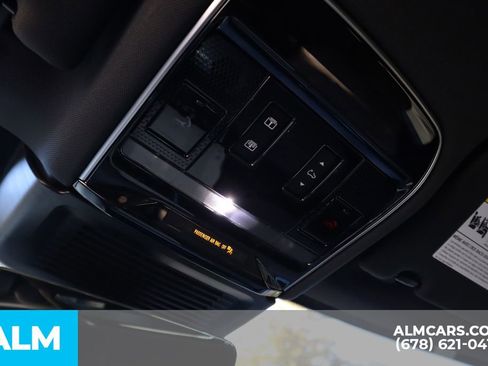 Used 2023 Land Rover Range Rover Sport SE Dynamic image 36