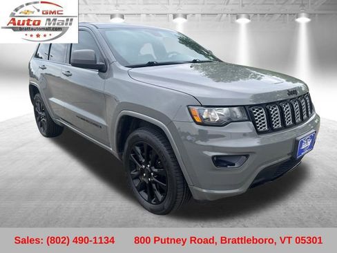 Used 2019 Jeep Grand Cherokee Altitude AWD/4WD image 9