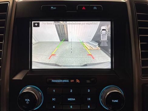 Used 2018 Ford F150 Platinum AWD/4WD image 10
