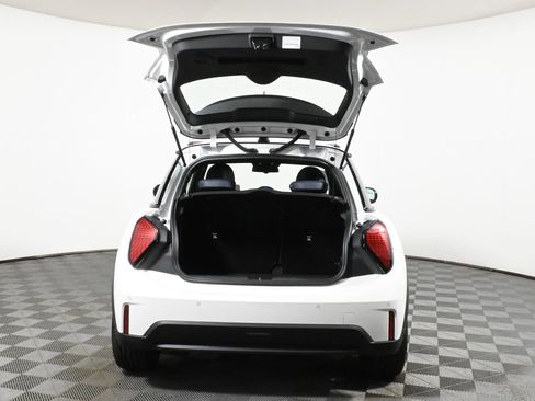 Used 2025 MINI Cooper S image 38