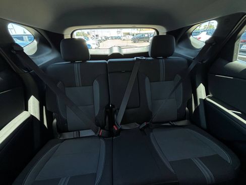 Used 2026 Chevrolet Blazer LT FWD image 39