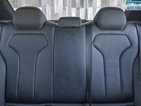 Used 2018 BMW M3 image 24