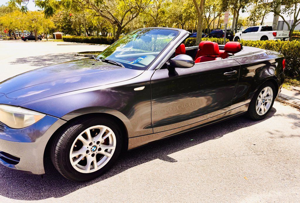 Used 2008 BMW 128i Convertible RWD image 1