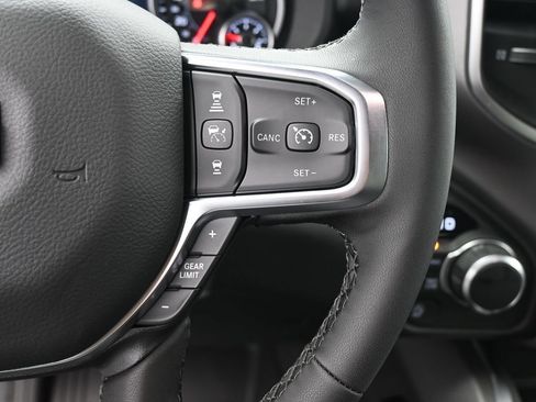 New 2026 RAM 1500 4x4 Crew Cab image 23