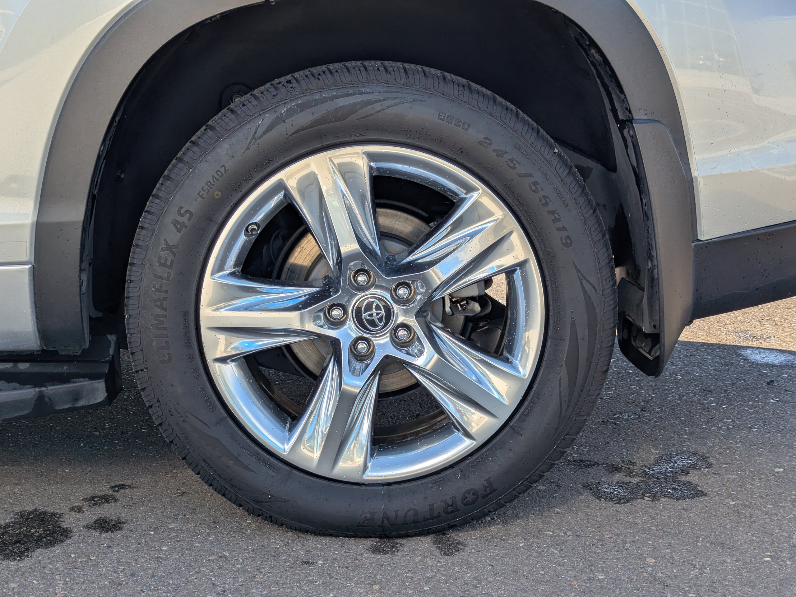 Used 2019 Toyota Highlander Limited AWD/4WD image 51