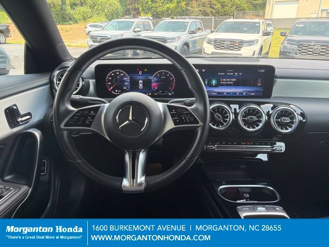 Used 2025 Mercedes-Benz CLA 250 4MATIC image 14