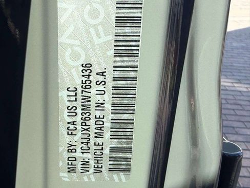 Used 2021 Jeep Wrangler Unlimited Sahara image 42