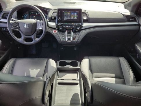 Used 2021 Honda Odyssey EX-L image 2