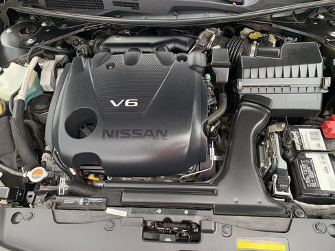 Used 2017 Nissan Maxima Platinum FWD image 25