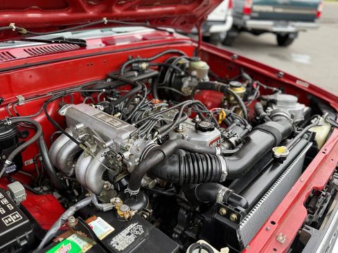 Used 1993 Toyota Pickup Deluxe AWD/4WD image 41