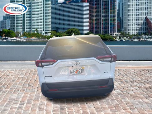 Used 2024 Toyota RAV4 XLE w/ Convenience Package image 3