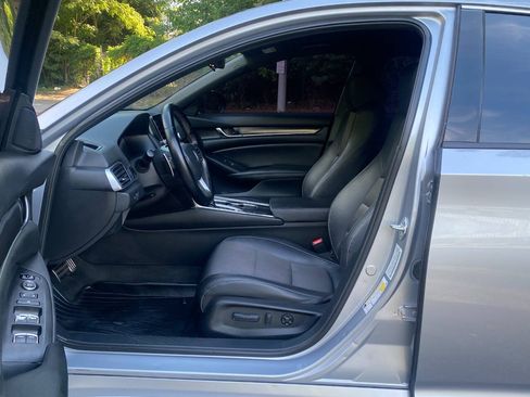 Used 2021 Honda Accord Sport image 14