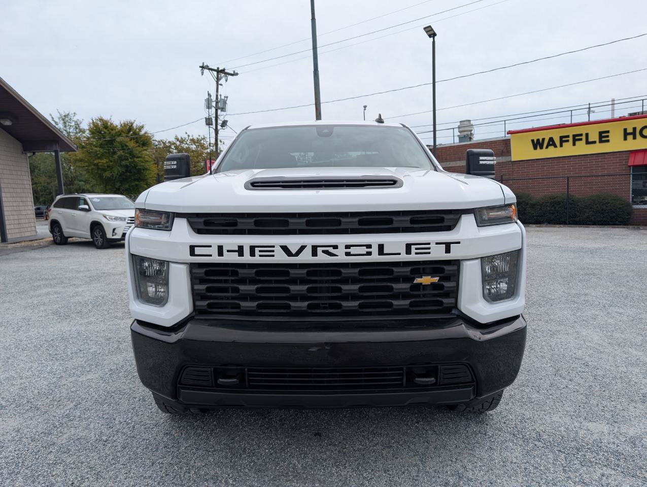 Used 2021 Chevrolet Silverado 2500 Custom w/ Gooseneck/5TH Wheel Package AWD/4WD image 2