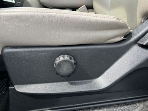 Used 2019 Ford F250 XL w/ STX Appearance Package AWD/4WD image 14