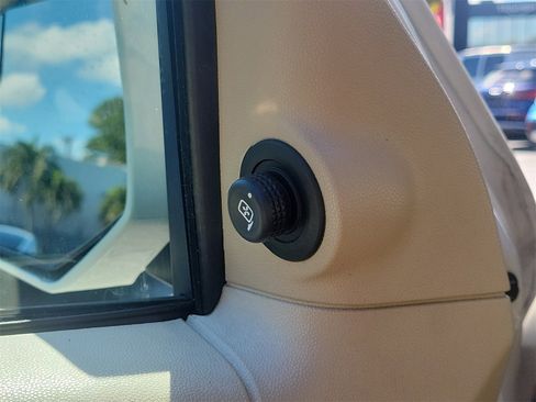 Used 2012 Ford Escape Limited image 27