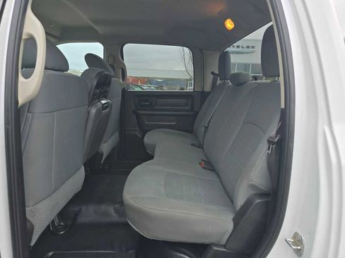 Used 2019 RAM 1500 Tradesman w/ Popular Equipment Group image 17