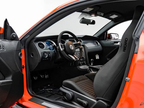 Used 2012 Ford Mustang Boss 302 w/ Boss 302 Accessory Pkg RWD image 32