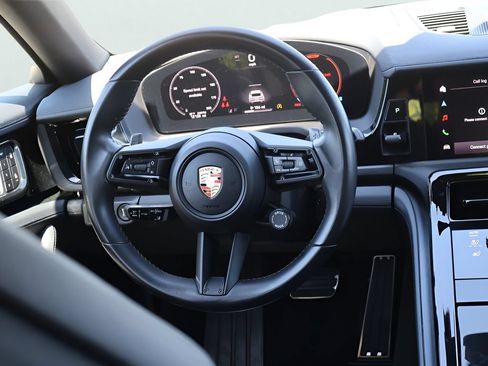 Used 2025 Porsche Panamera 4 AWD/4WD image 20