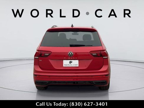 Used 2024 Volkswagen Tiguan SE R-Line w/ MDO Package, Three-Row FWD image 5