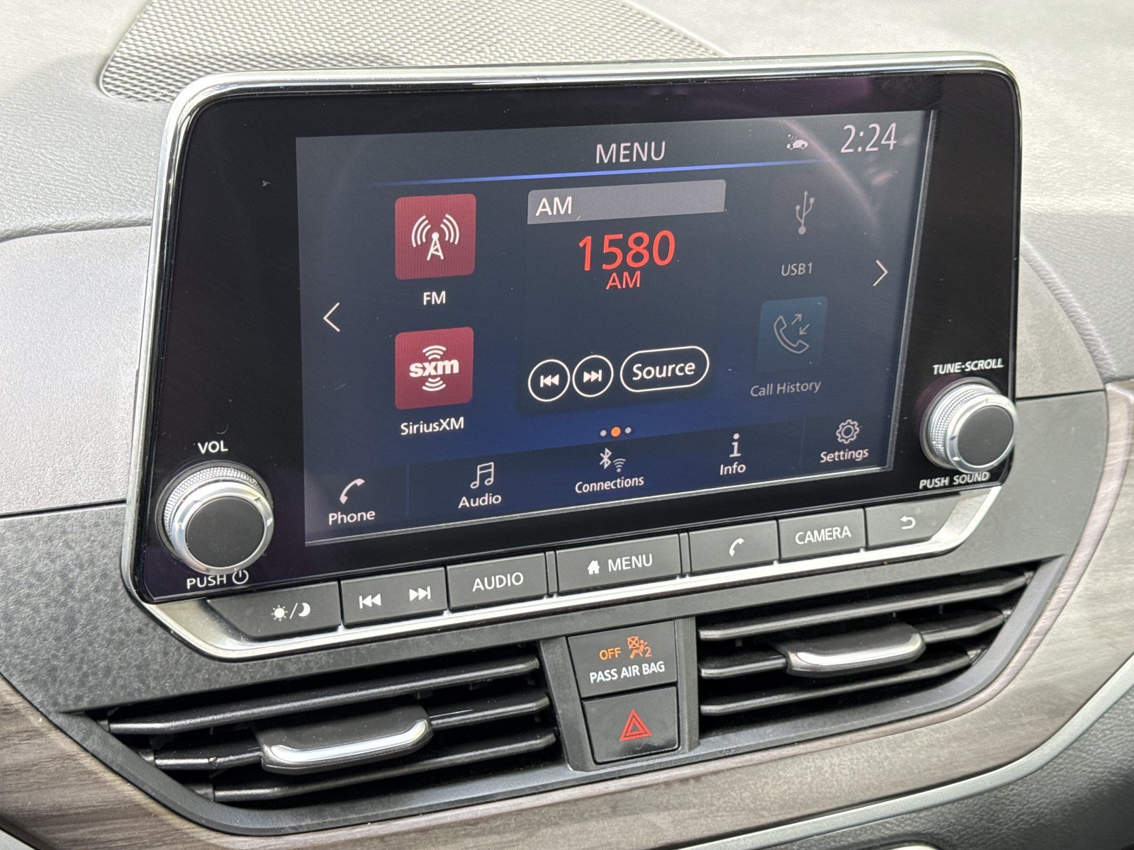 Used 2025 Nissan Altima 2.5 SV FWD image 22