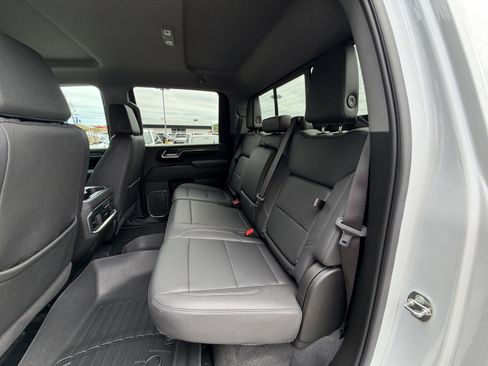 Used 2024 Chevrolet Silverado 2500 LTZ w/ LTZ Premium Package AWD/4WD image 18