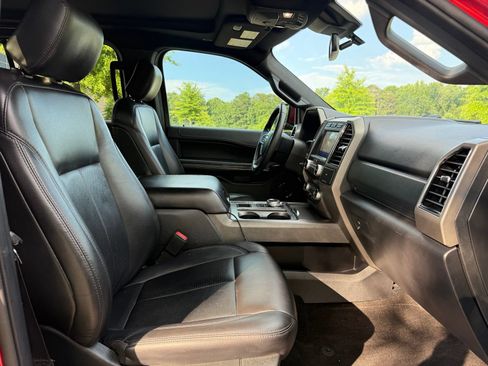Used 2020 Ford Expedition XLT w/ Equipment Group 201A RWD image 35