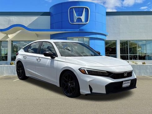 Used 2025 Honda Civic Sport image 1