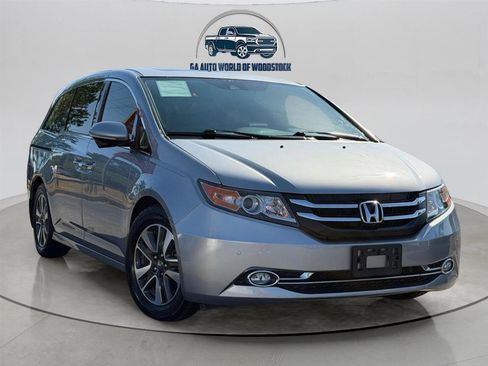 Used 2016 Honda Odyssey Touring Elite image 9