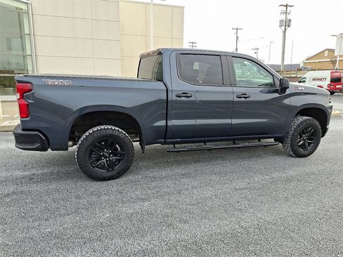 Used 2022 Chevrolet Silverado 1500 LT Trail Boss w/ Safety Package image 11
