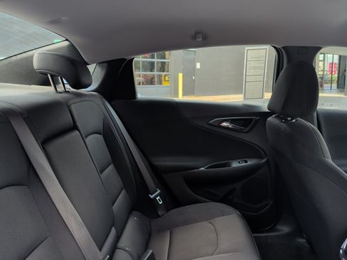Used 2024 Chevrolet Malibu LT FWD image 18
