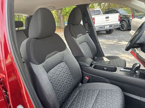 New 2026 Nissan Kicks SV FWD image 10