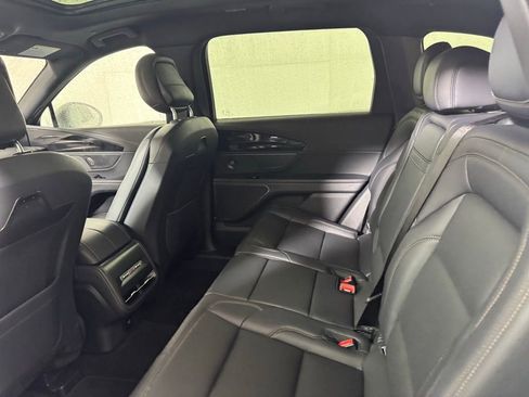 New 2025 Lincoln Nautilus Premier w/ Equipment Group 102A image 28