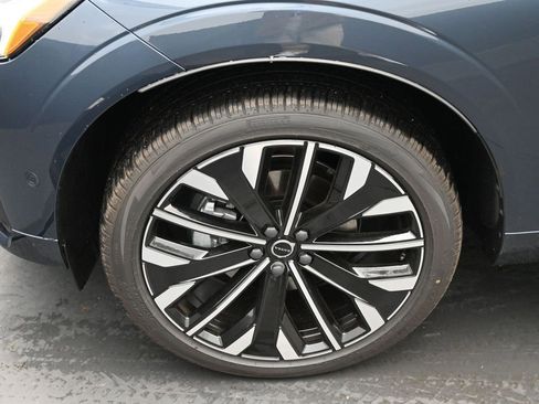 New 2026 Volvo XC60 B5 Ultra w/ Protection Package Premier AWD/4WD image 4