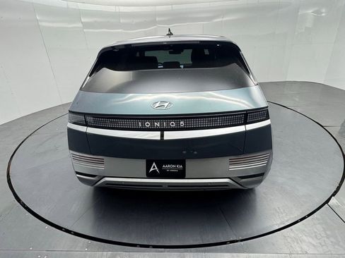 Used 2024 Hyundai Ioniq 5 Limited image 4
