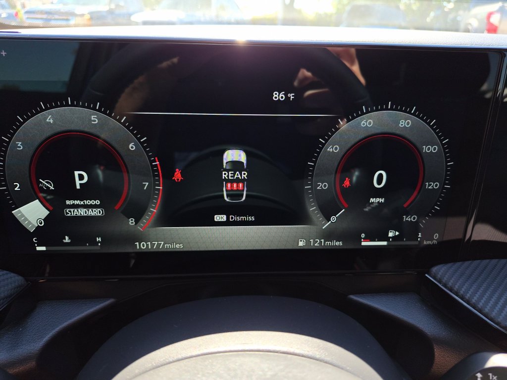 Certified 2025 Nissan Kicks SR w/ SR Premium Package FWD image 30