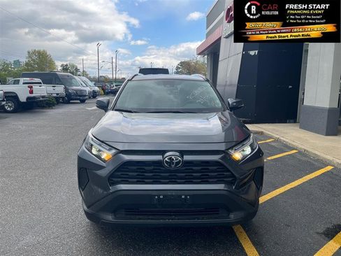 Used 2024 Toyota RAV4 XLE image 3