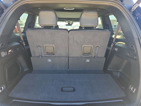 New 2026 Jeep Grand Cherokee L Limited w/ Limited Altitude Package image 19