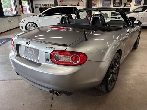 Used 2014 MAZDA MX-5 Miata Club RWD image 13