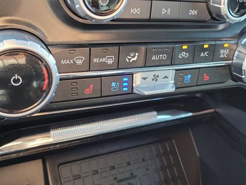 Certified 2023 Ford F150 Lariat AWD/4WD image 12
