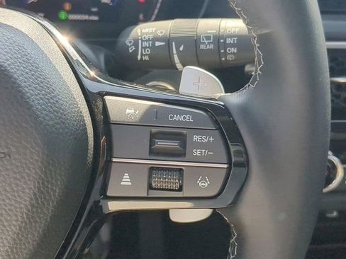 Certified 2025 Acura ADX Base image 24