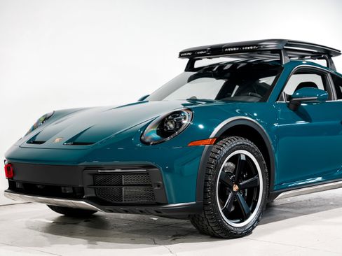 Used 2024 Porsche 911 Dakar image 36