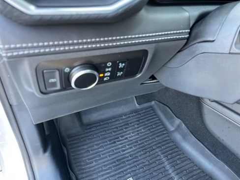 Used 2024 Ford Mustang GT Premium RWD image 25