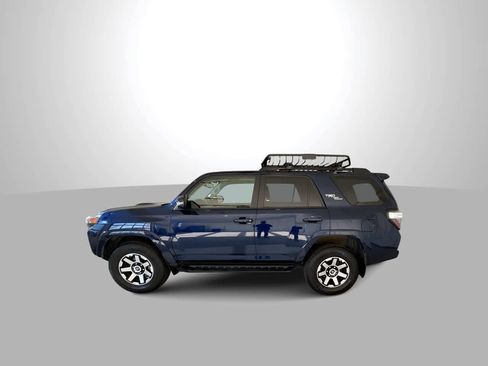 Used 2023 Toyota 4Runner TRD Off-Road Premium w/ Moonroof Package AWD/4WD image 5
